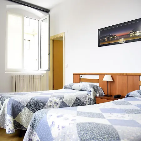 Hotel Terminus 2*