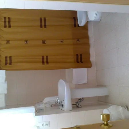 Hotel Terminus 2*